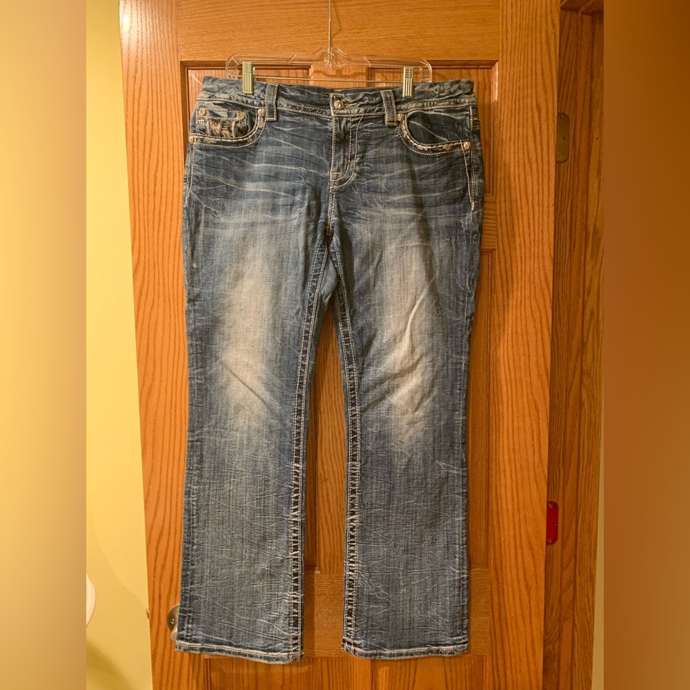 Miss Me. Size 32